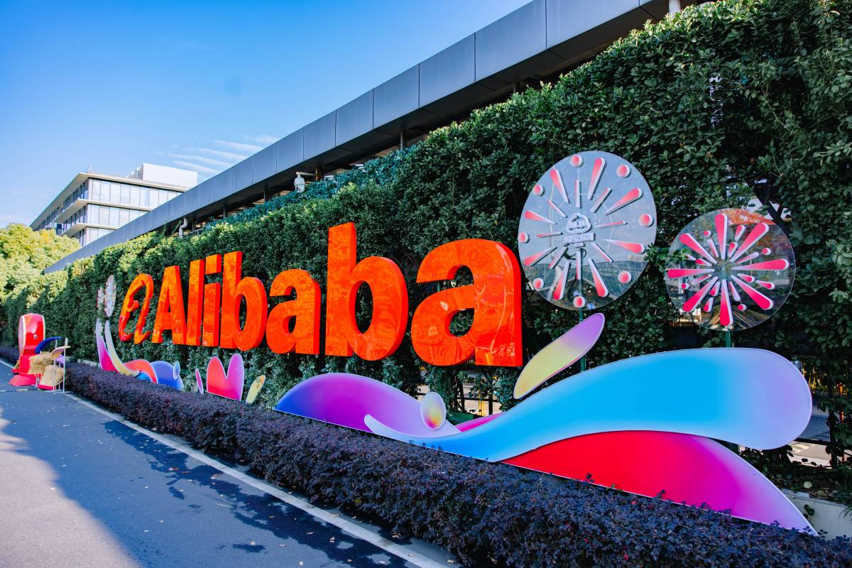 Alibaba Big News: First Dividend, Great Results, and Plans for Growth